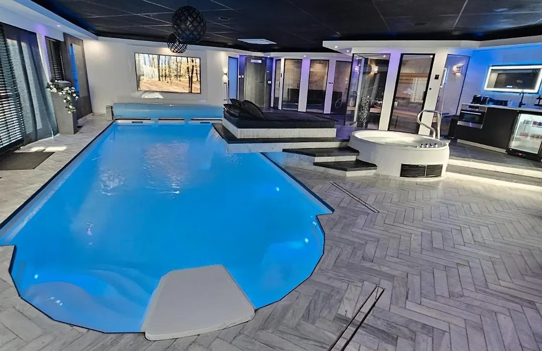 Bed&Wellness Malina Lelystad-1